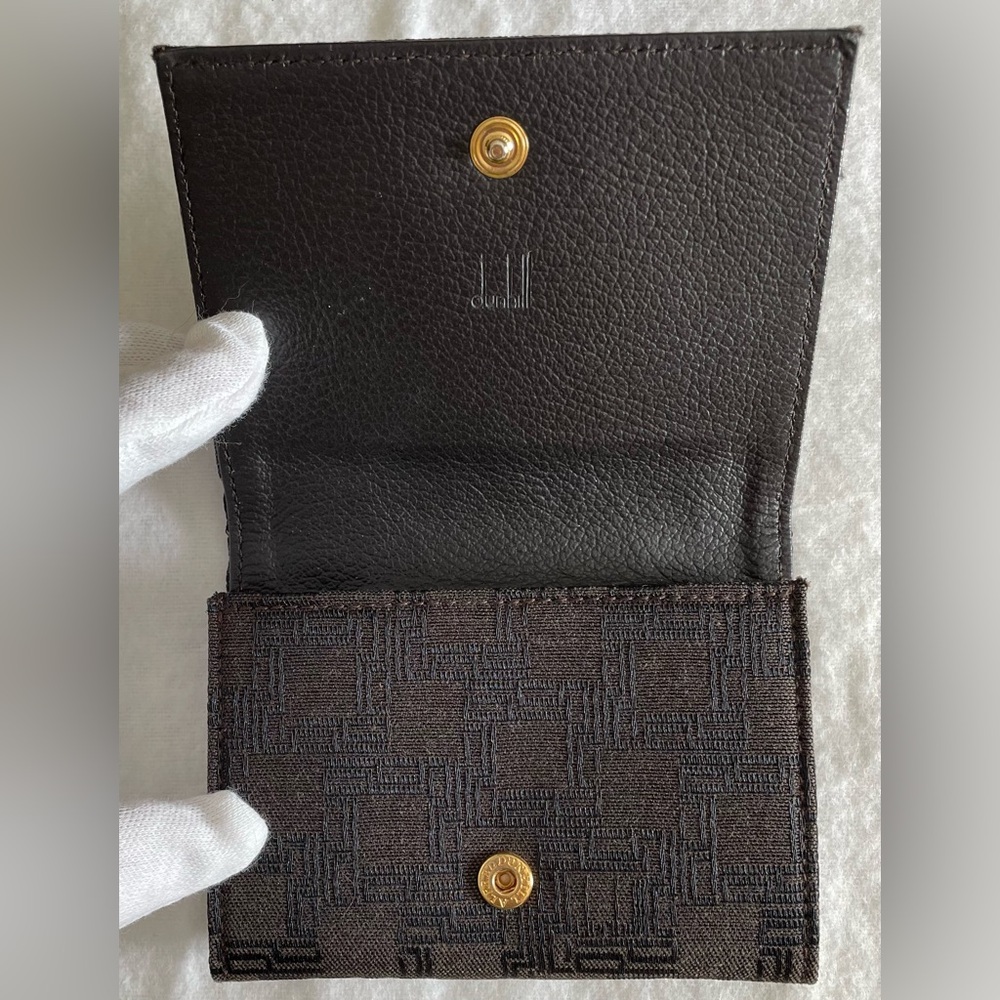 Dunhill Authentic, Vintage, and Elegant Coin Purse/Card Holder - Picture 2 of 15